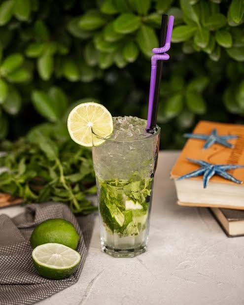 Refrescante: a receita da limonada suíça de hotel